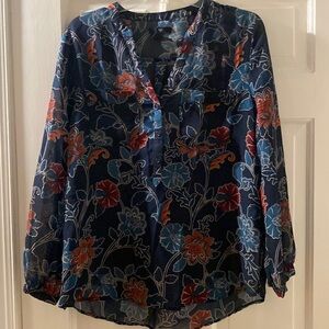 GAP size medium floral shirt